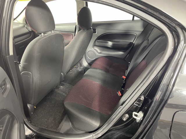 Vehicle image 17 of 25