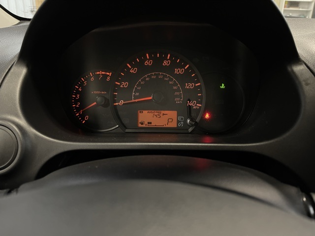 Vehicle image 16 of 25