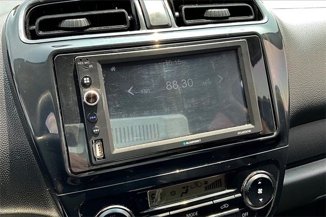 Vehicle image 17 of 38