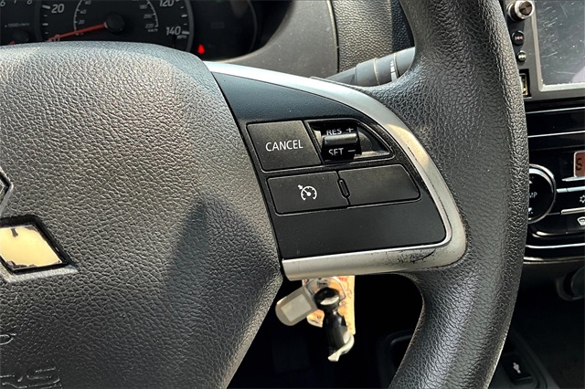 Vehicle image 14 of 38