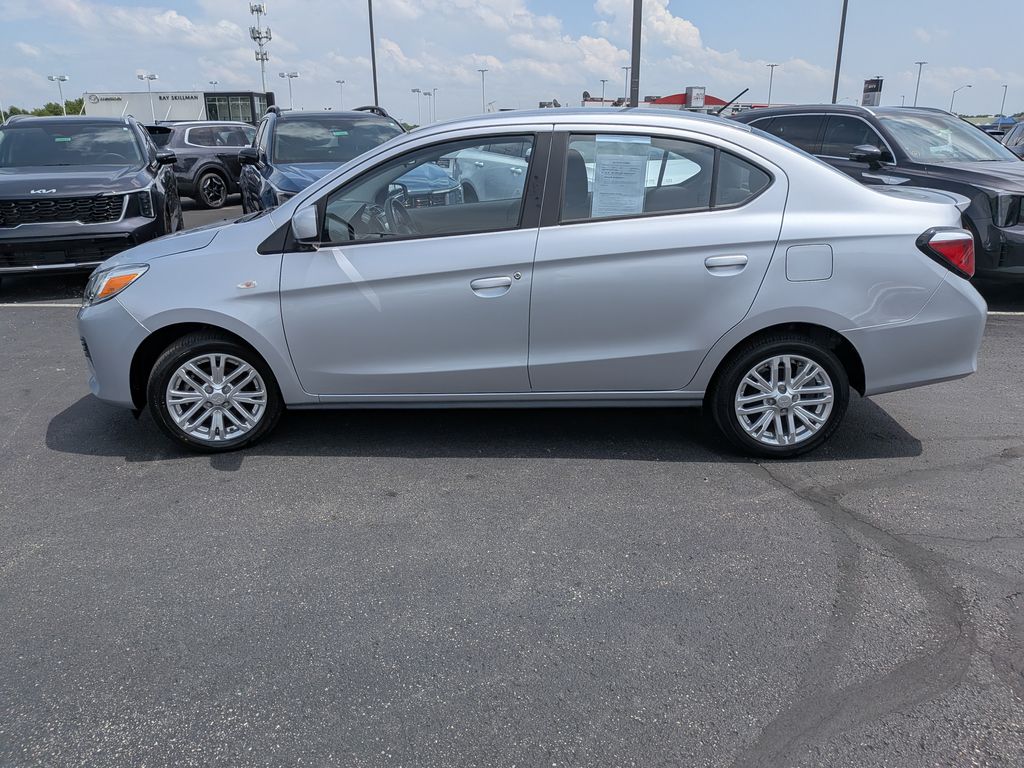 Vehicle image 7 of 21