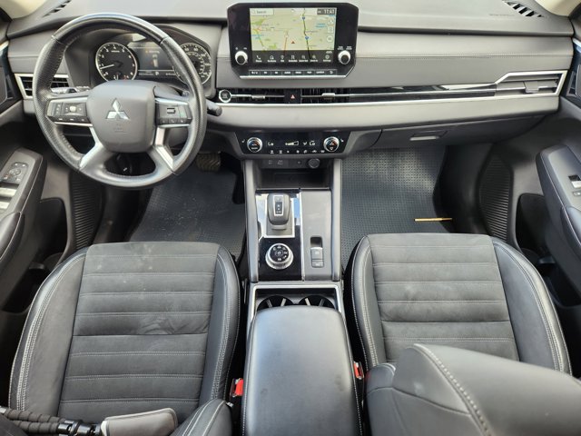 Vehicle image 20 of 22