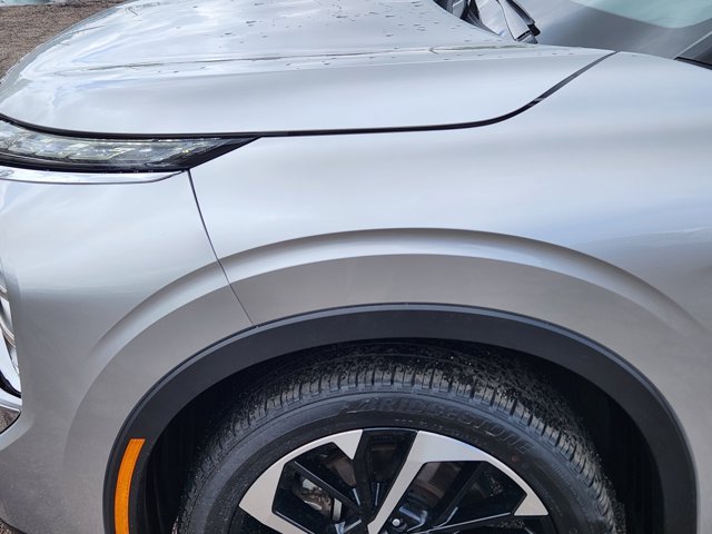 Vehicle image 6 of 22