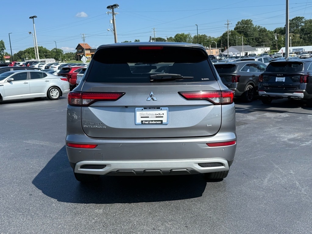 Vehicle image 7 of 25