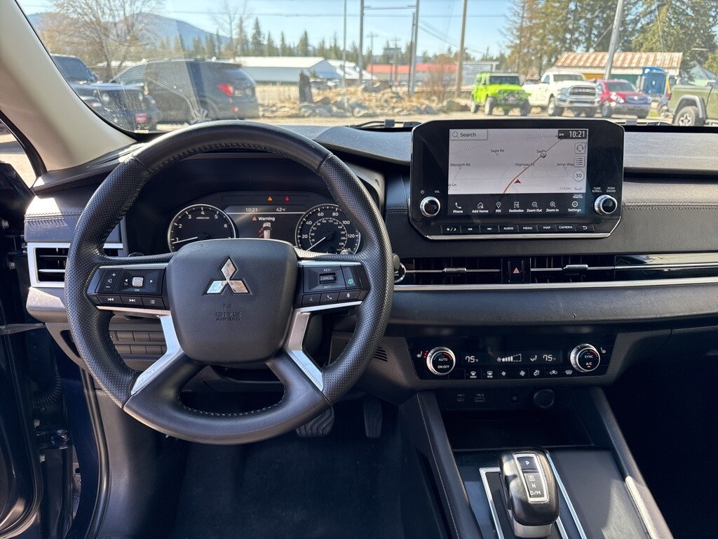 Vehicle image 15 of 29