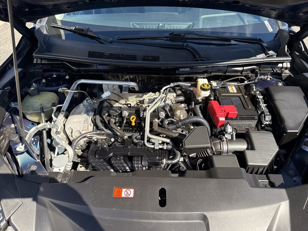 Vehicle image 28 of 29
