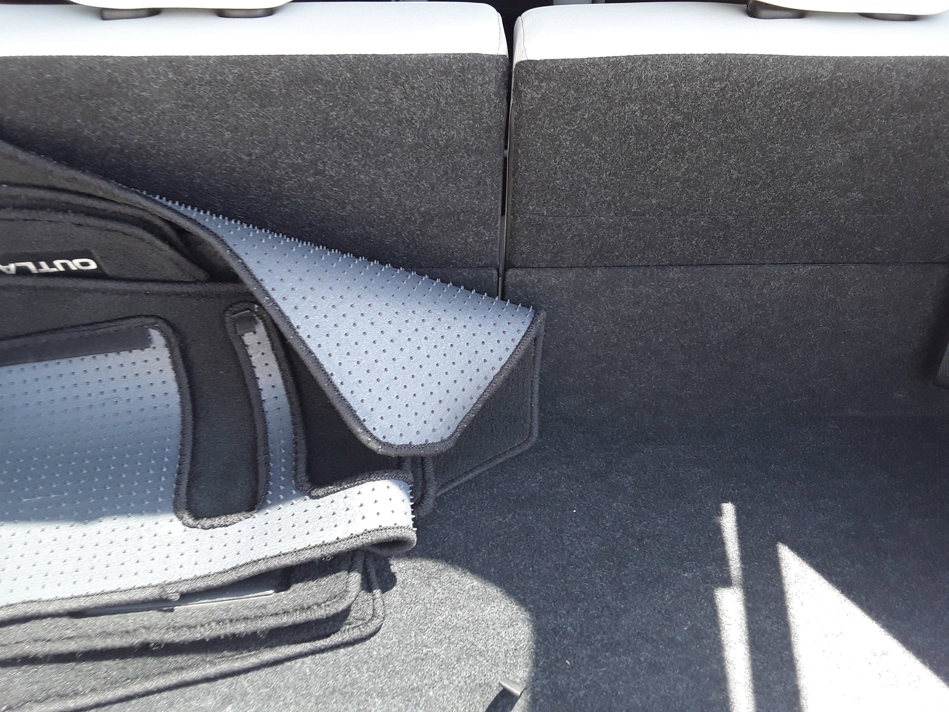 Vehicle image 11 of 27