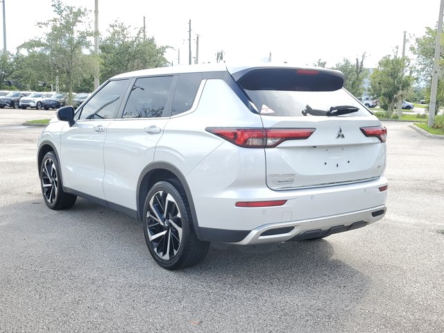 Vehicle image 5 of 37