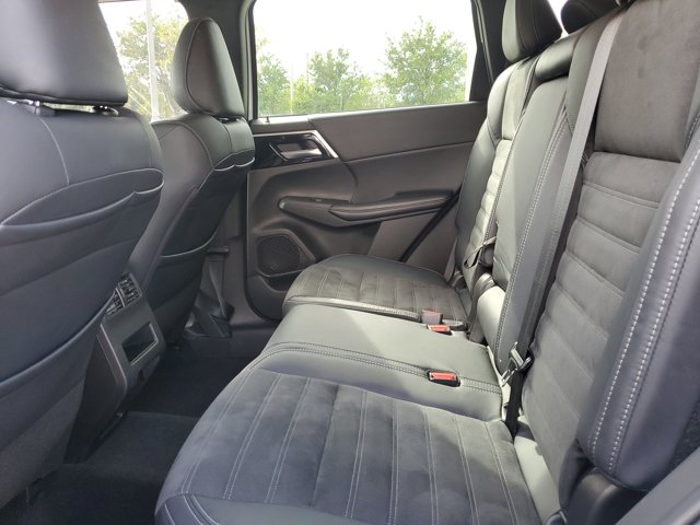 Vehicle image 12 of 37