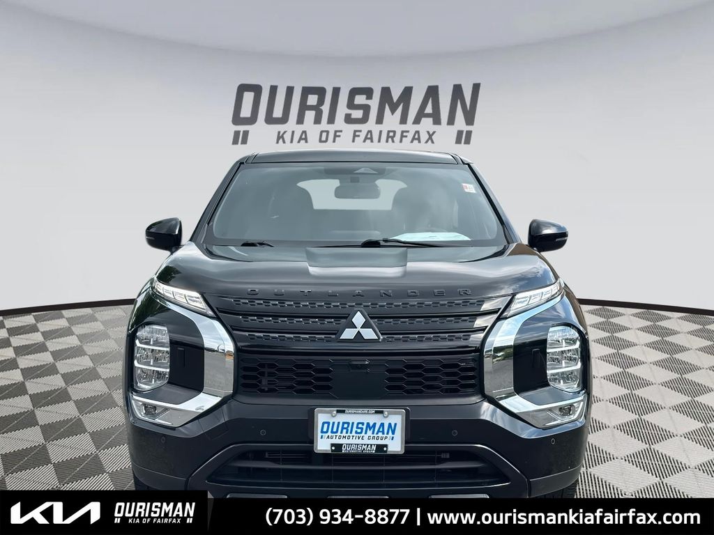 Vehicle image 2 of 27