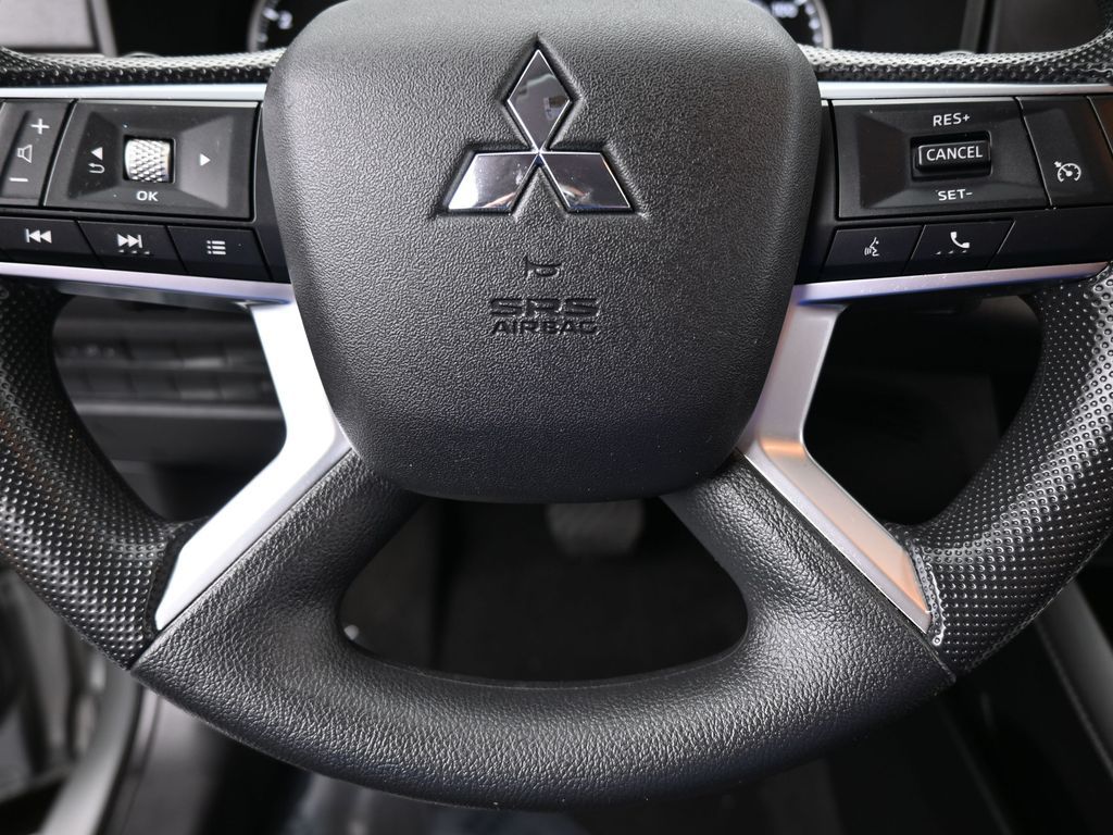 Vehicle image 57 of 71