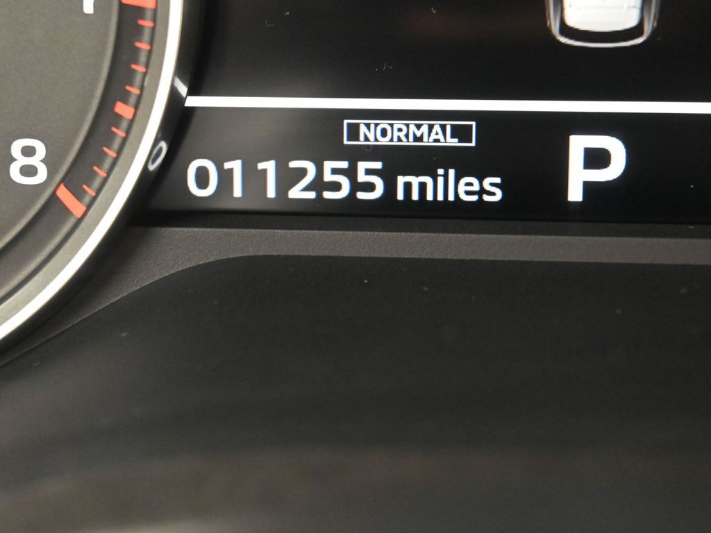 Vehicle image 58 of 71