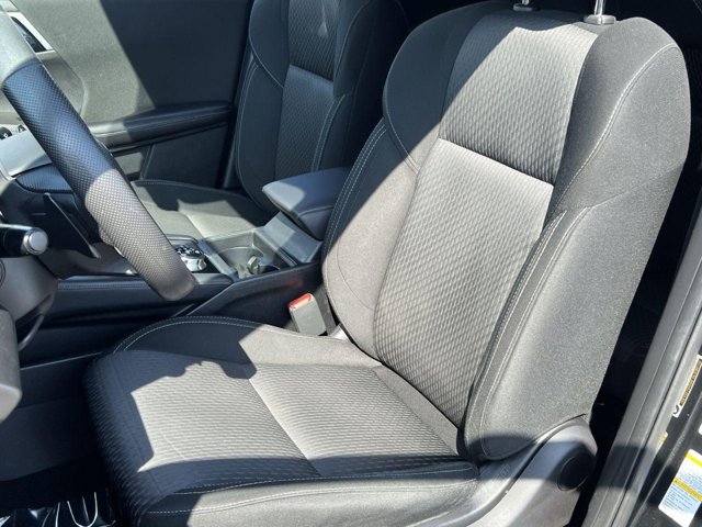 Vehicle image 12 of 28