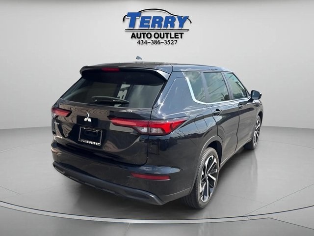 Vehicle image 5 of 16