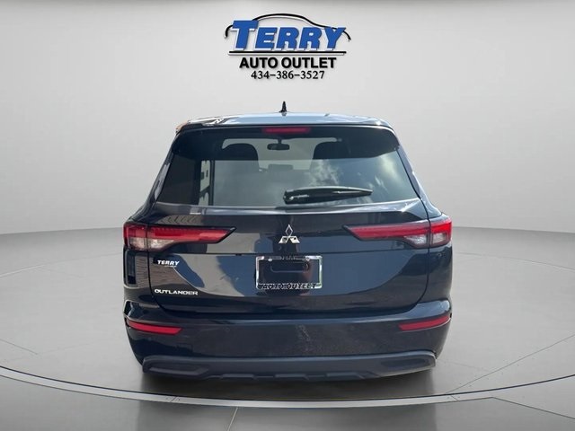 Vehicle image 6 of 16