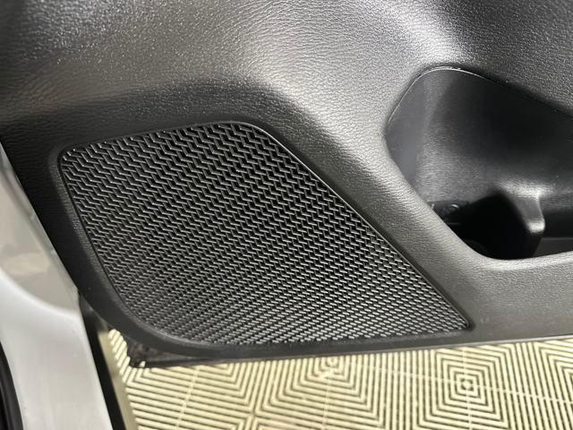 Vehicle image 27 of 27