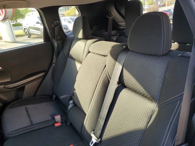 Vehicle image 9 of 30