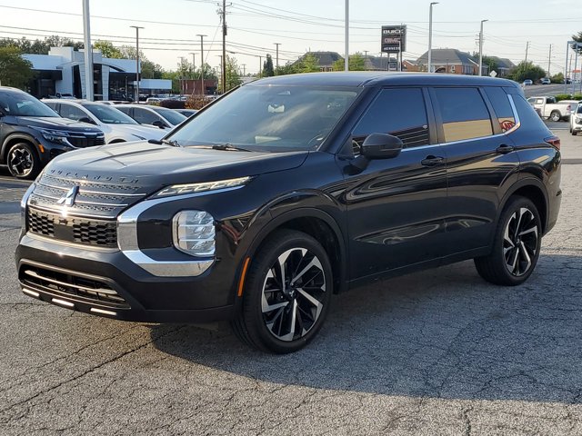 Vehicle image 1 of 30