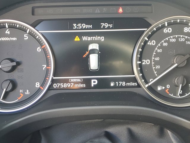 Vehicle image 22 of 30