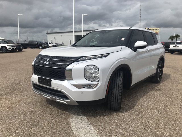 Vehicle image 1 of 32