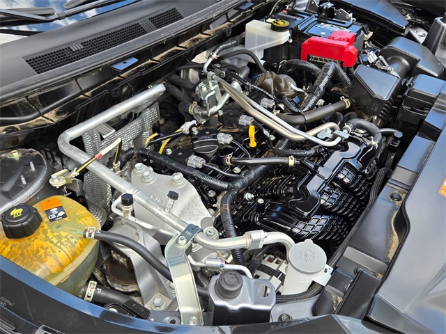 Vehicle image 22 of 32