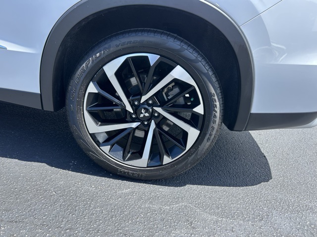 Vehicle image 11 of 29