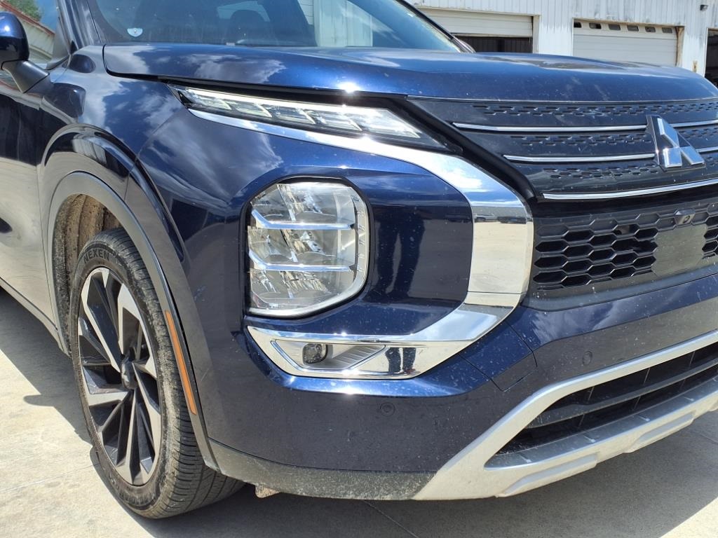 Vehicle image 19 of 20