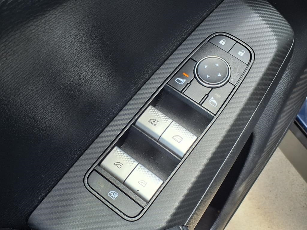 Vehicle image 20 of 20