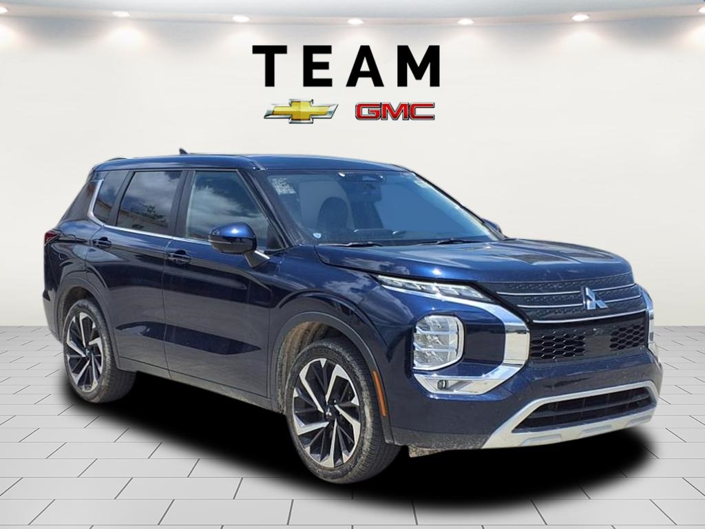 Vehicle image 4 of 20