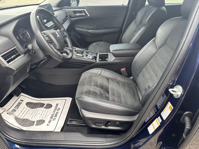 Vehicle image 6 of 20