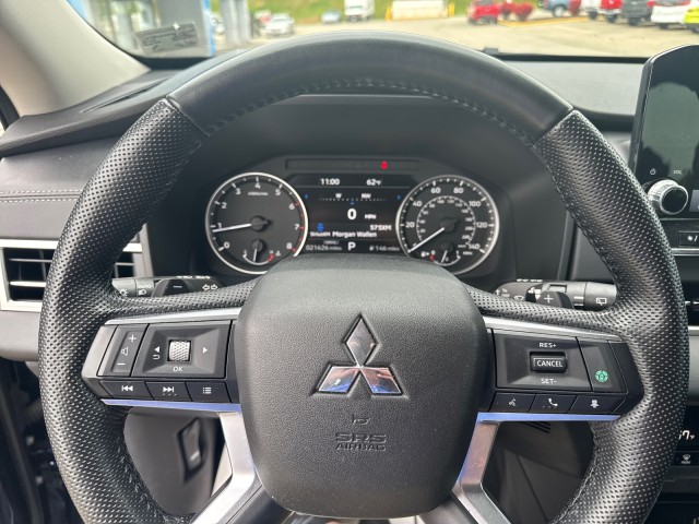 Vehicle image 15 of 20