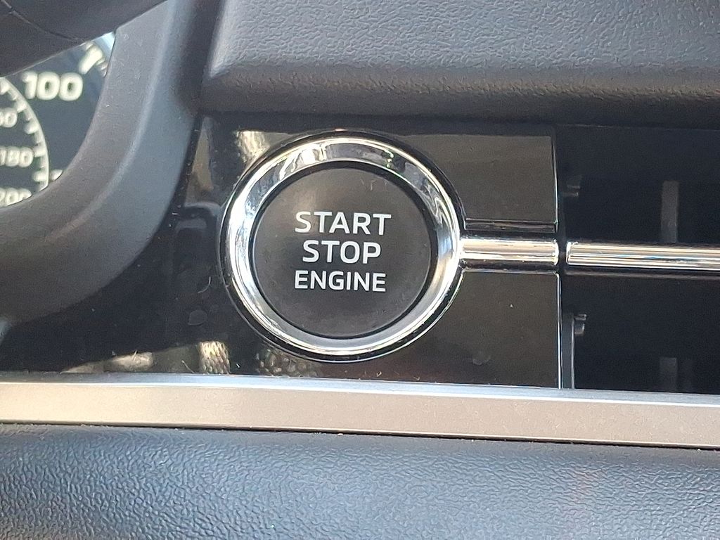 Vehicle image 24 of 36