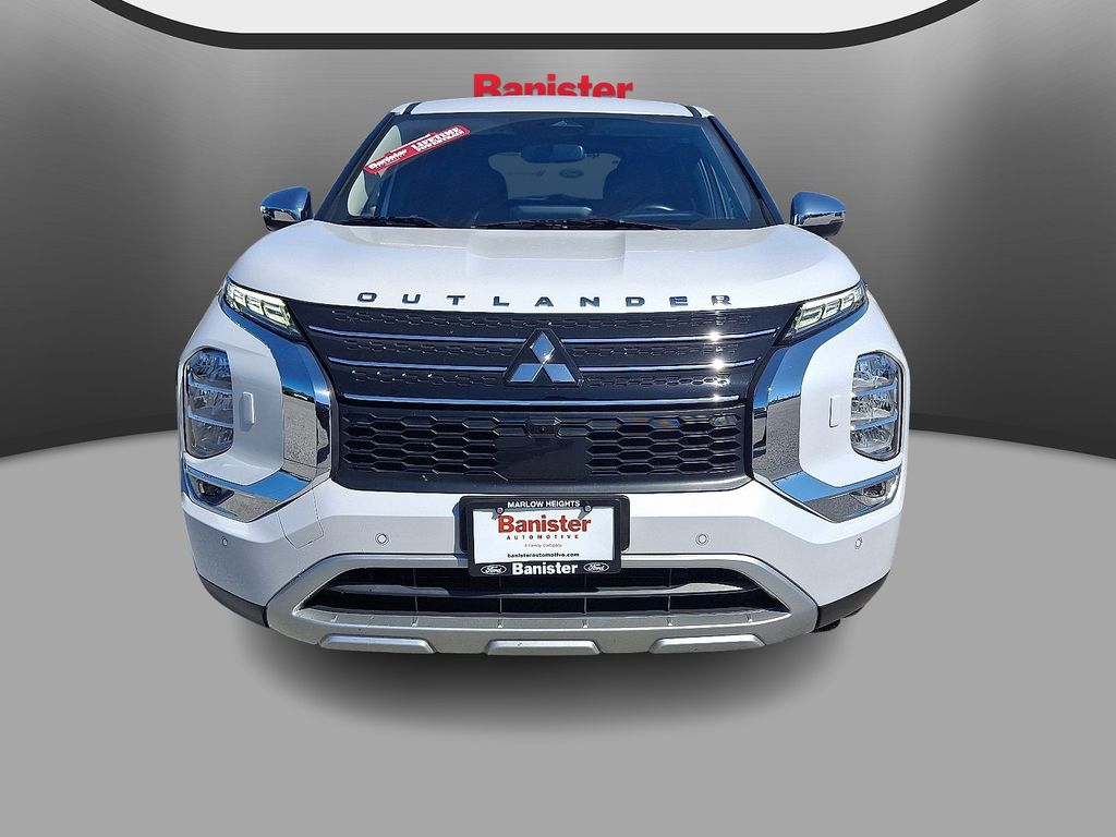 Vehicle image 2 of 36