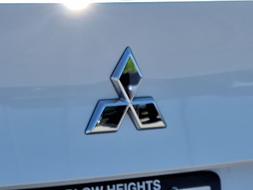 Vehicle image 34 of 36