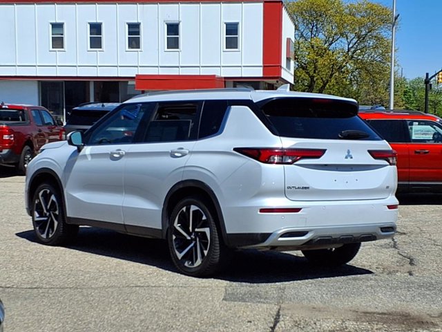 Vehicle image 4 of 29