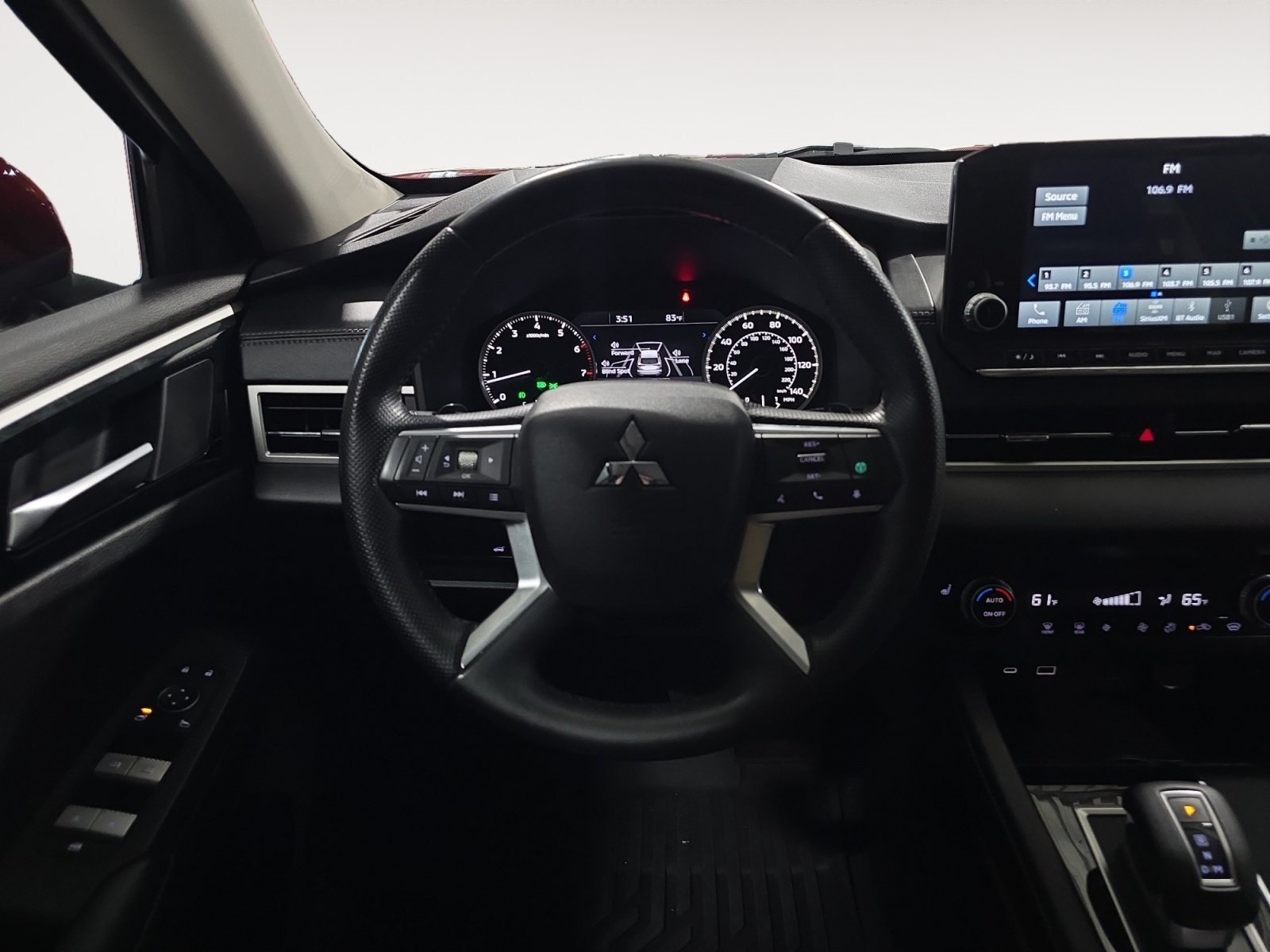 Vehicle image 12 of 23