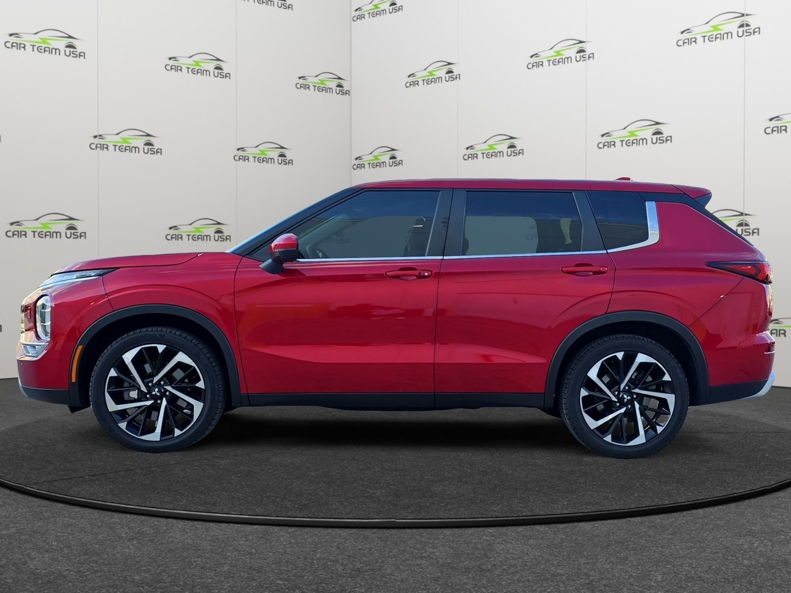 Vehicle image 8 of 23