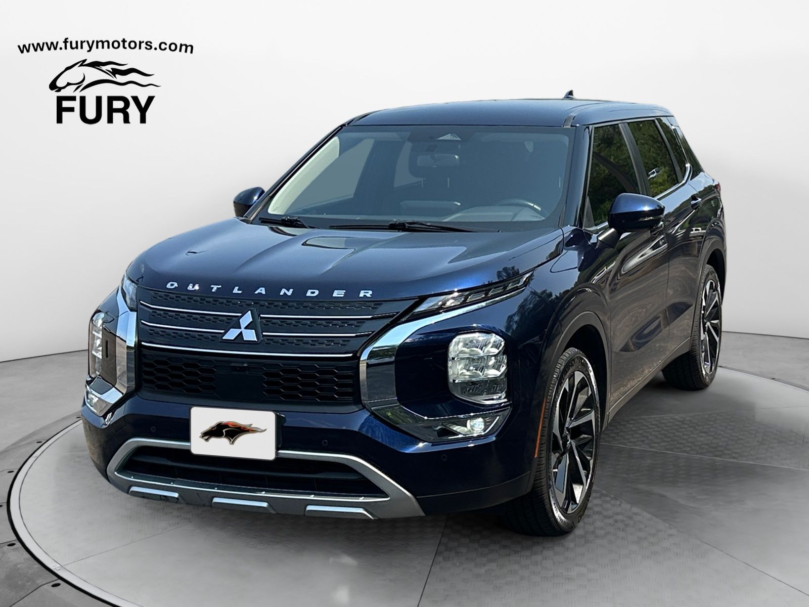 2022 Mitsubishi Outlander SE Image 1 of 43