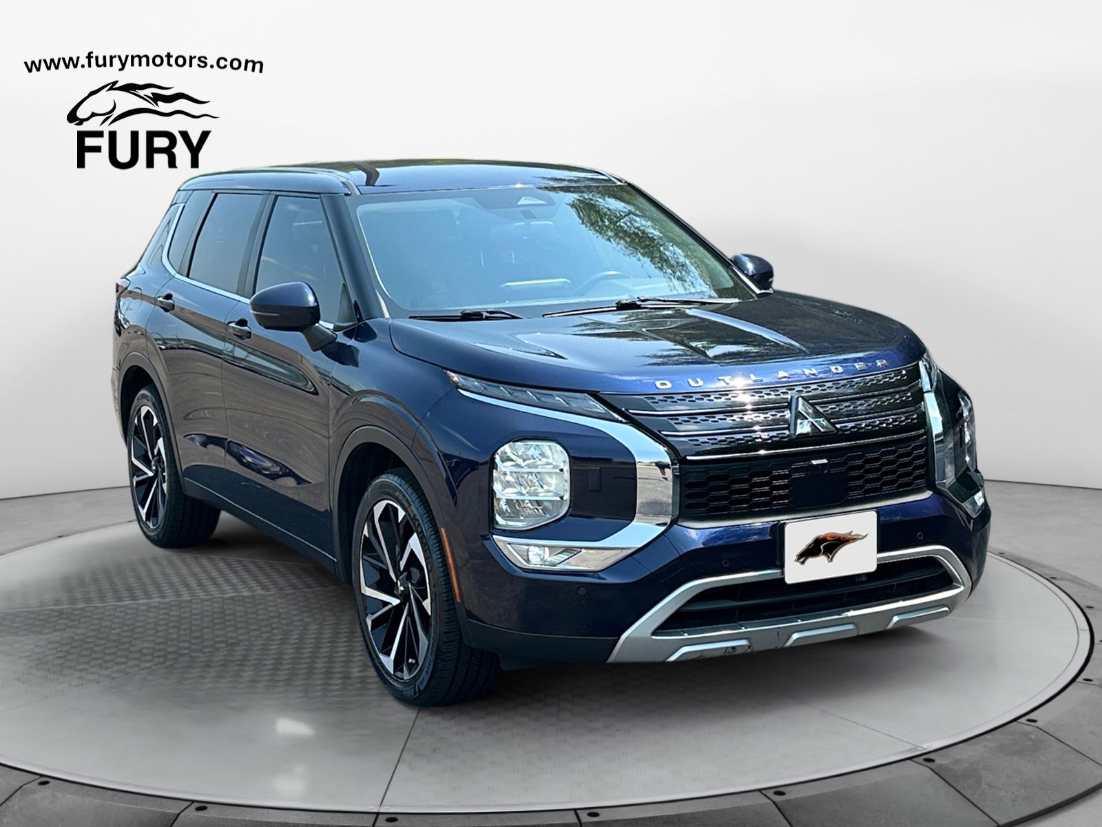 2022 Mitsubishi Outlander SE Image 3 of 43