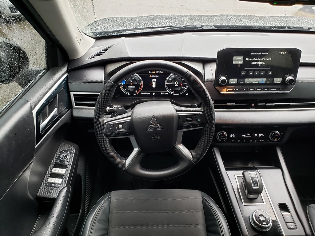 Vehicle image 14 of 37
