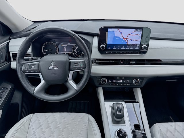 Vehicle image 14 of 20