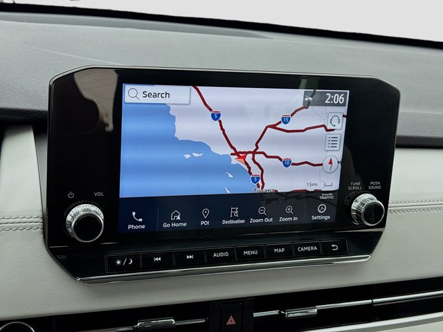 Vehicle image 9 of 20