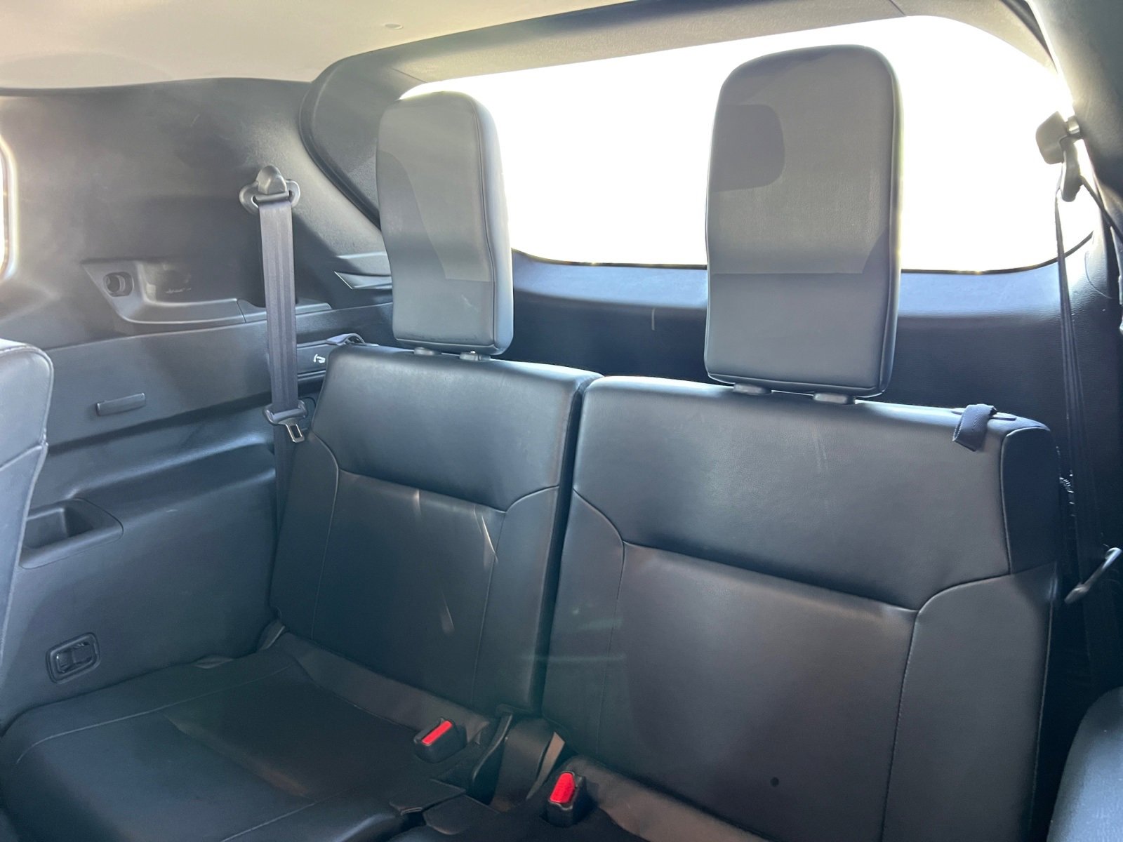 Vehicle image 13 of 22