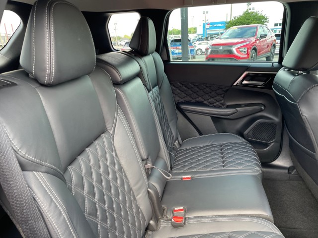 Vehicle image 11 of 29