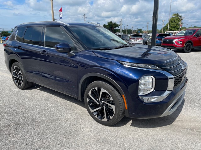 Vehicle image 3 of 29