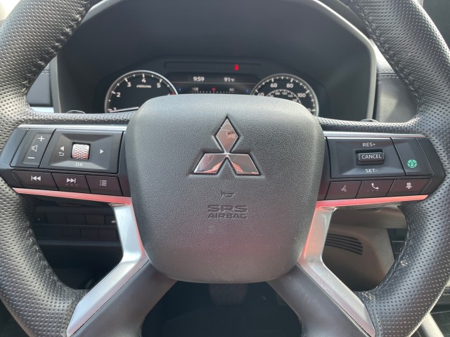 Vehicle image 20 of 29