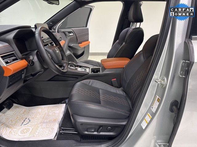 Vehicle image 22 of 41