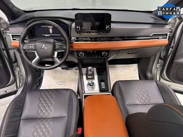 Vehicle image 24 of 41