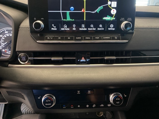 Vehicle image 20 of 38