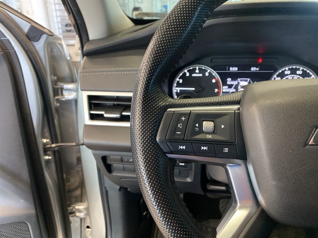 Vehicle image 12 of 38